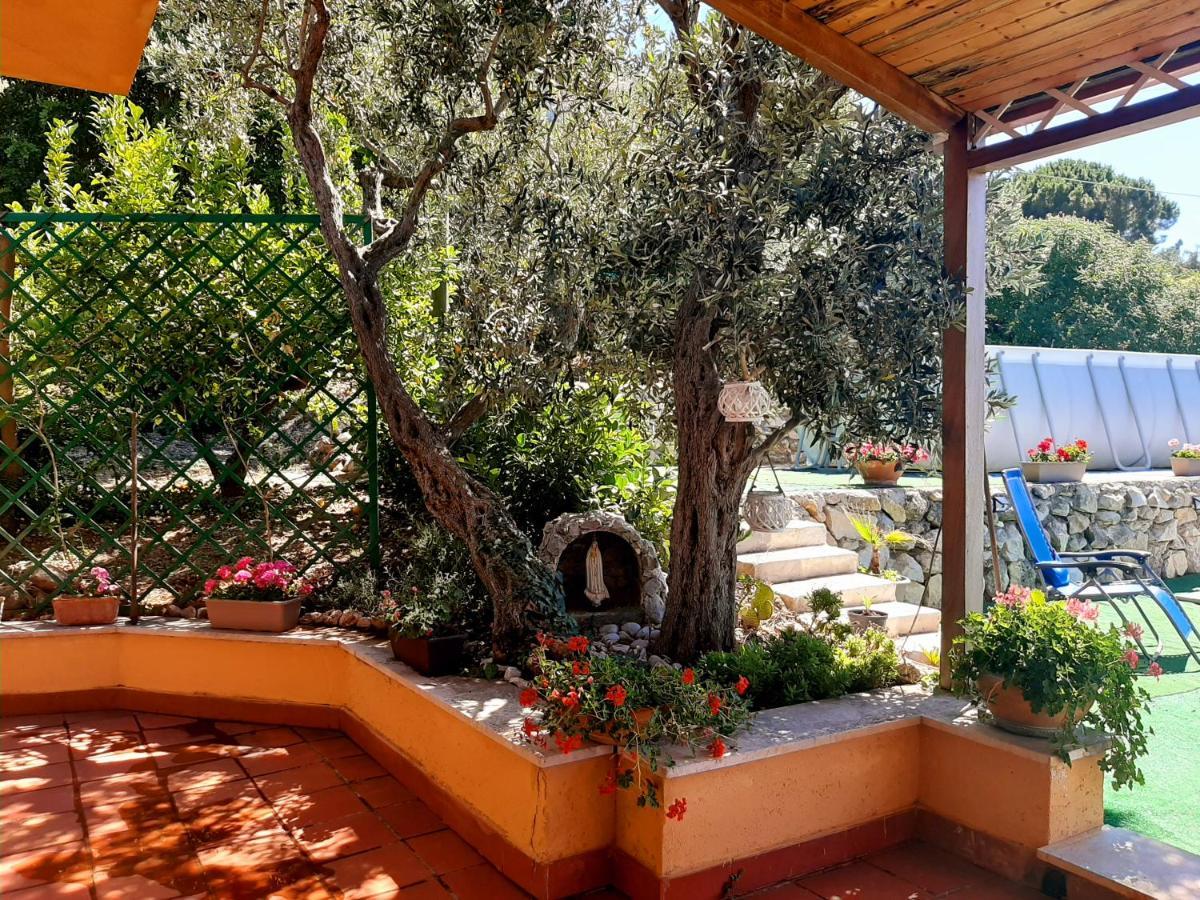 קאריני Lomarchi Holiday Home מראה חיצוני תמונה